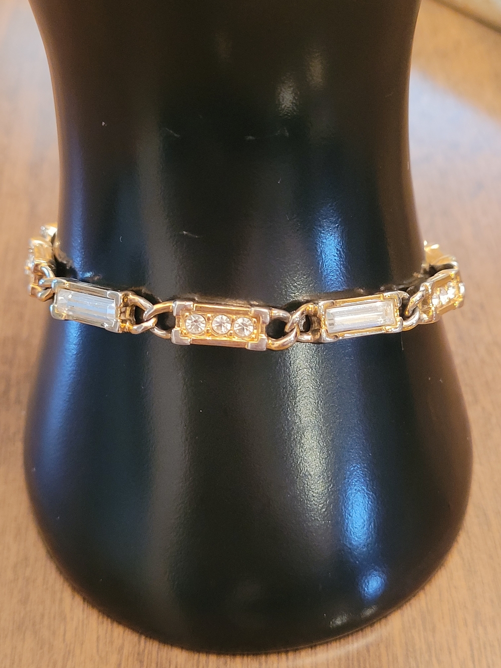 Vintage Swarovski Bracelet Gold Tone Clear Baguette Crystal Link 3 Stone Signed